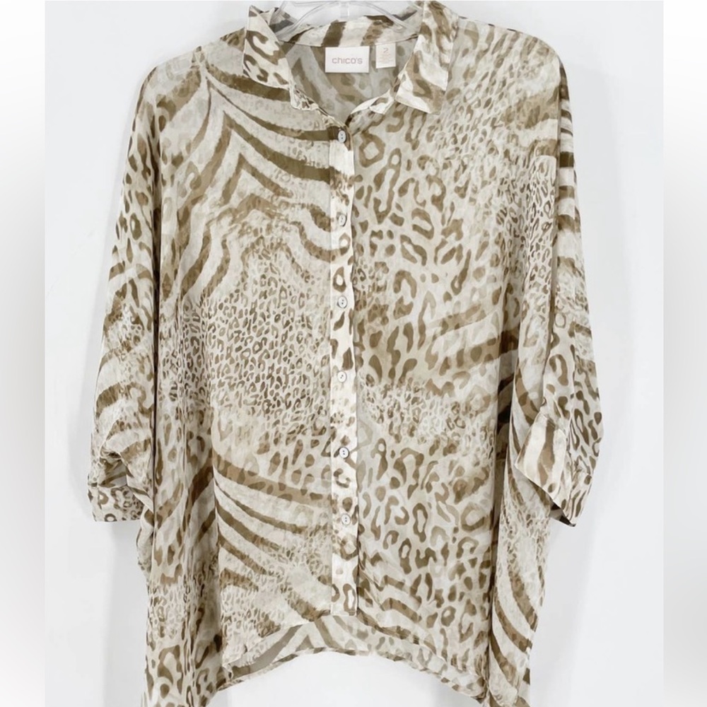 Chico’s Animal print  top